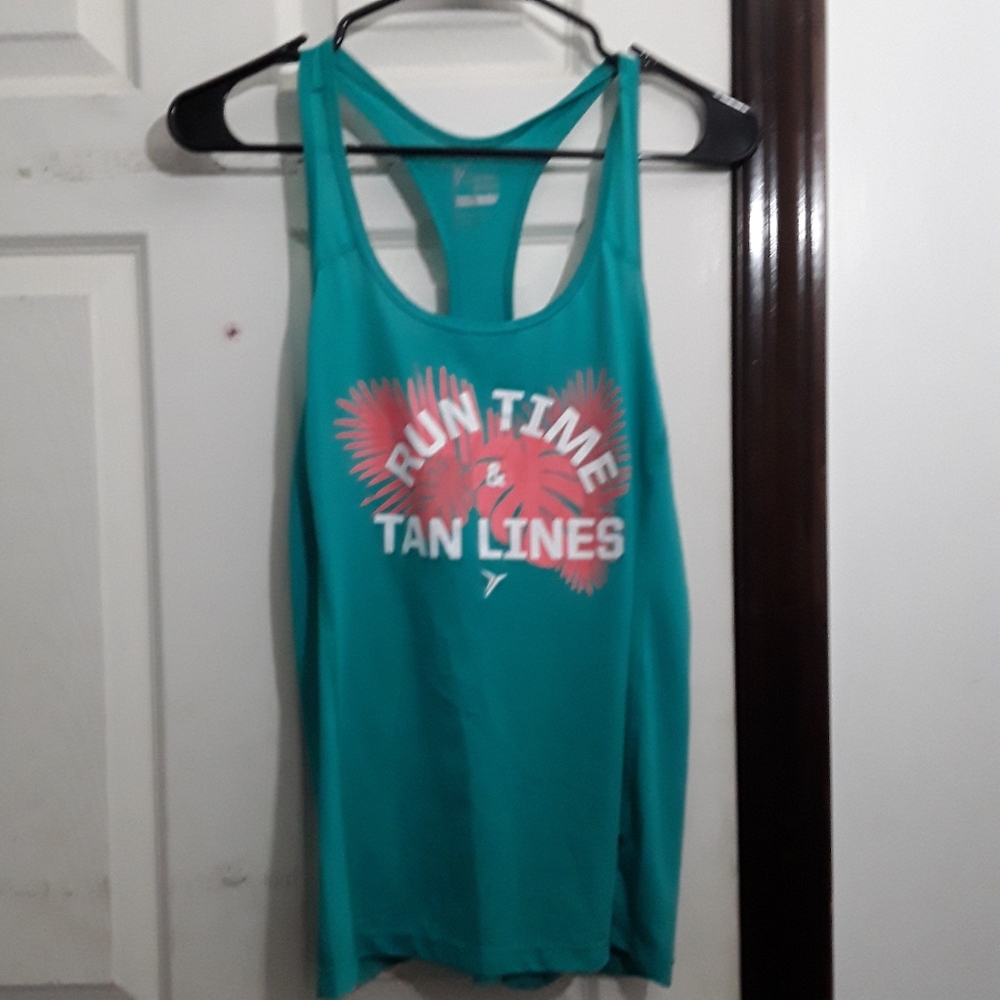 Athletic shirt